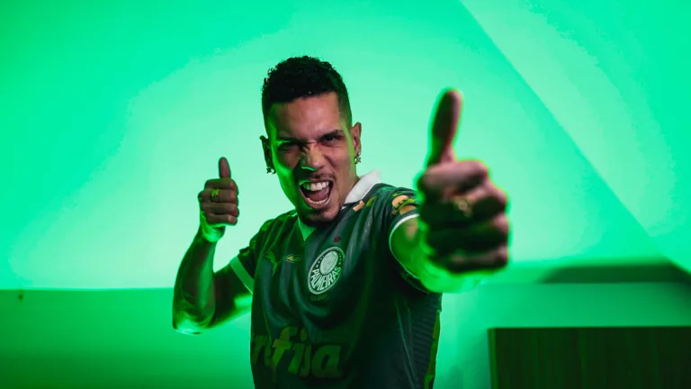 Palmeiras anuncia contratação de Paulinho: 'Super Mundial pesou na decisão'