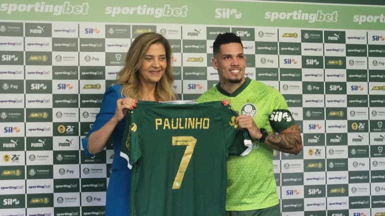 Novo camisa 7 do Palmeiras, Paulinho comenta avanço em recuperação: 'Logo estarei pronto'