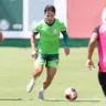 Raphael Veiga em ação em partida contra EC São Bernardo (Foto: Cesar Greco/Palmeiras)