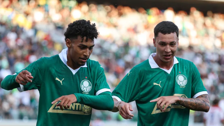 Luighi e Thalys em ação com a camisa do Palmeiras (Foto: Fabio Menotti/Palmeiras)