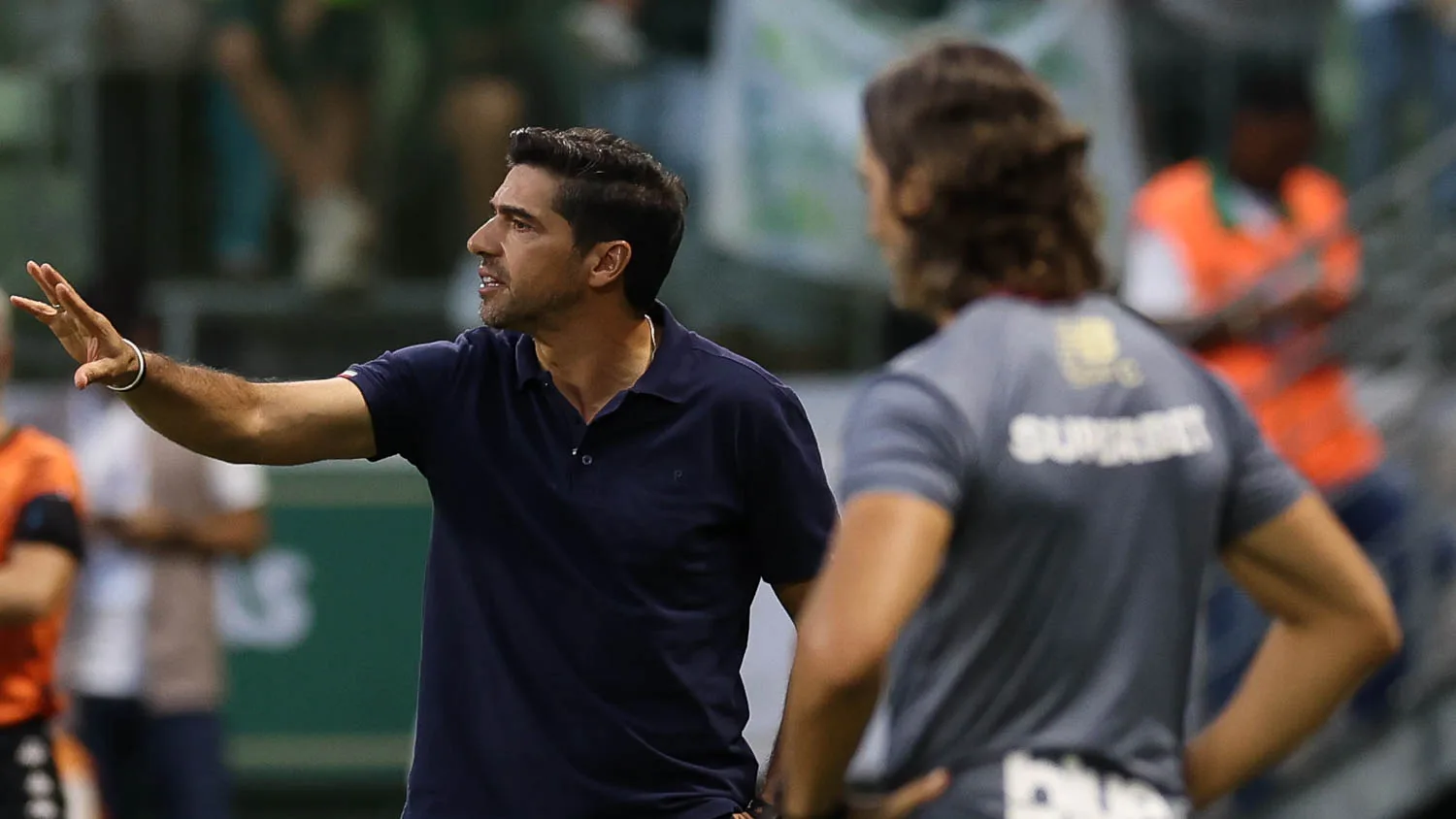 O técnico Abel Ferreira, da SE Palmeiras, em jogo contra a equipe do São Paulo FC, durante partida válida pela fase de grupos, do Campeonato Paulista, Série A1, na arena Allianz Parque. (Foto: Cesar Greco/Palmeiras/by Canon)