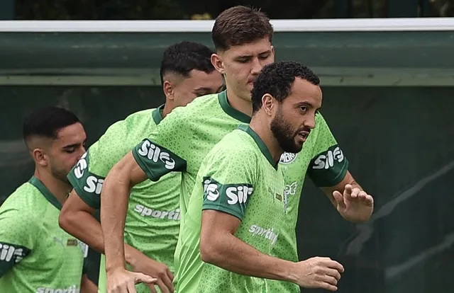 Felipe Anderson durante treino do Palmeiras (Foto: Cesar Greco/Palmeiras)