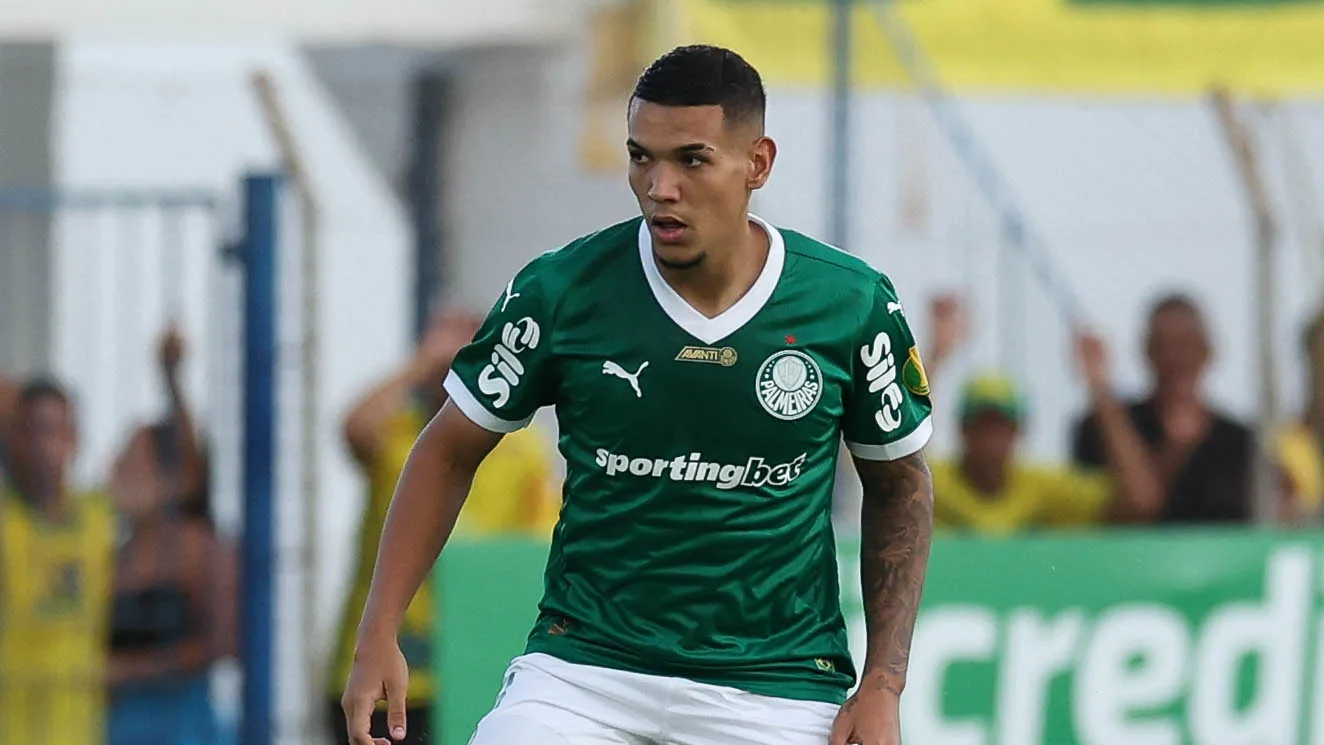 Naves em ação pelo Palmeiras (Foto: Cesar Greco/Palmeiras)