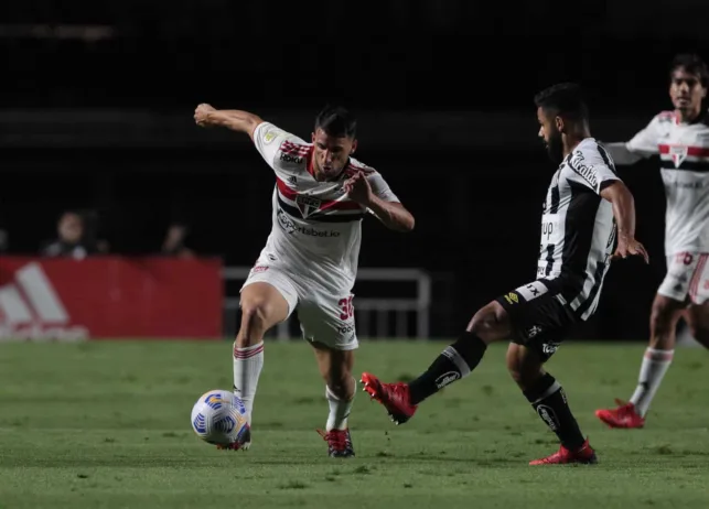 São Paulo x Santos: onde assistir jogo ao vivo pelo Brasileirão 2025