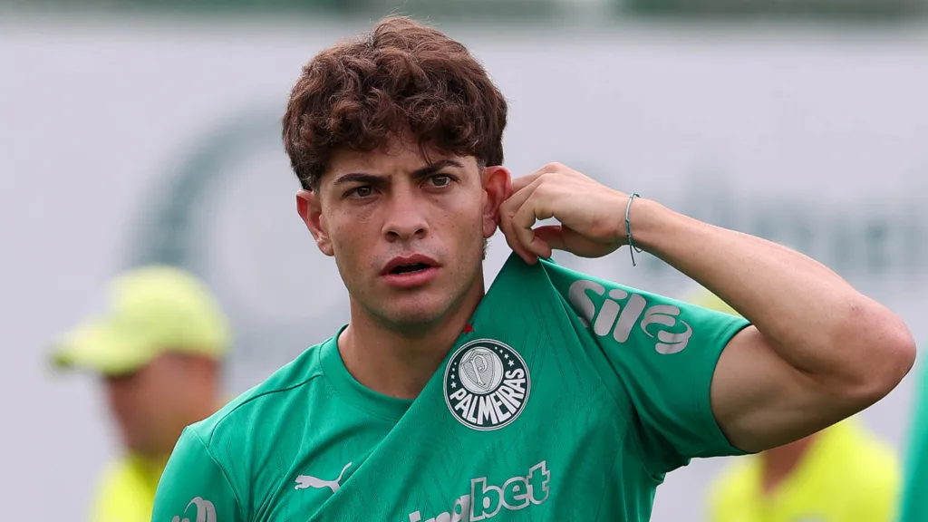 Giay em treino do Palmeiras (Foto: Cesar Greco/Palmeiras)