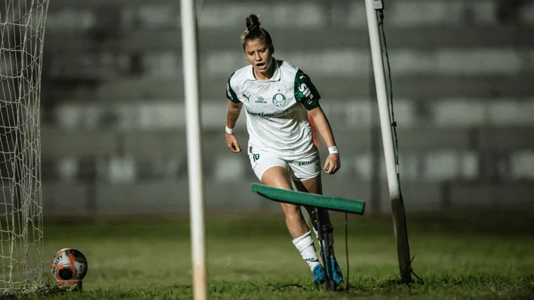 Palmeiras em ação pelo Campeonato Paulista Feminino (Foto: Pedro Zacchi/Ag. Paulistão)