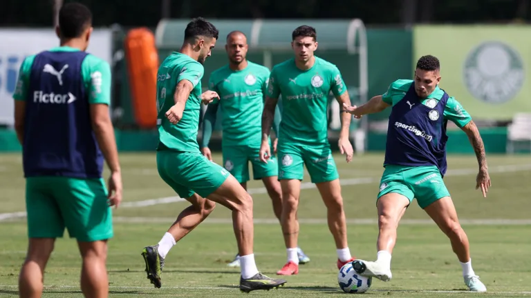 Vasco x Palmeiras: Verdão encerra preparação e deve ter novidades em jogo pelo Brasileirão