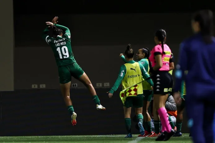 Laís Melo marcou três gols nos últimos dois jogos (Foto: Rebeca Reis/Agência Paulistão)