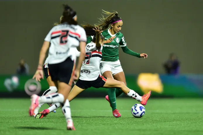 Palmeiras em ação pelo Campeonato Brasileiro Feminino (Foto: CBF Futebol) 