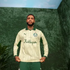 VÍDEO: Veja reação dos jogadores do Palmeiras com nova camisa do clube para o Mundial