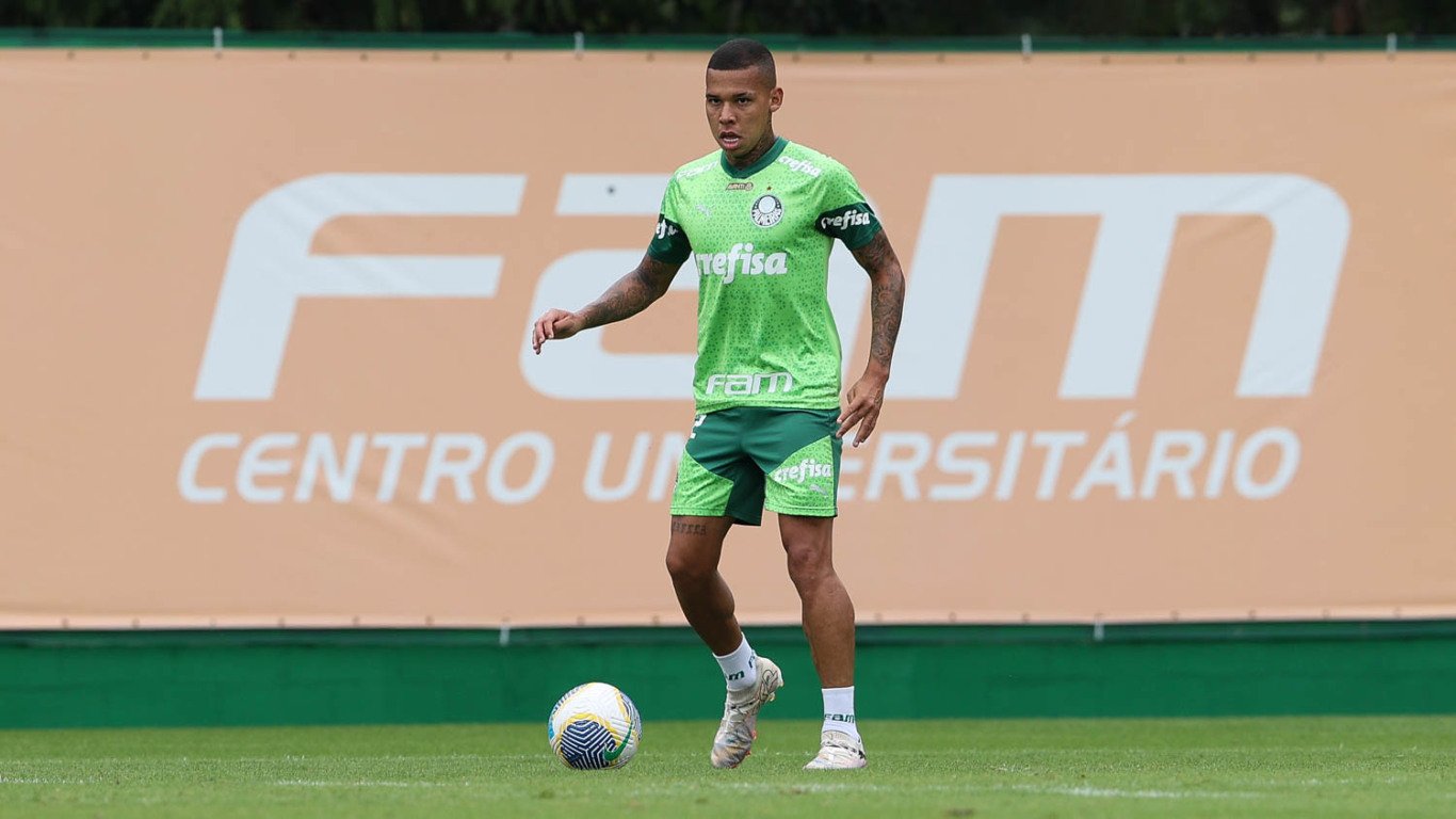 Famalicão encaminha contratação de Garcia, do Palmeiras - Nosso Palestra