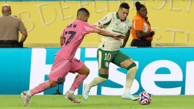 Paulinho em ação diante do Inter Miami (Foto: Danilo Martins Yoshioka / Podporco) 
