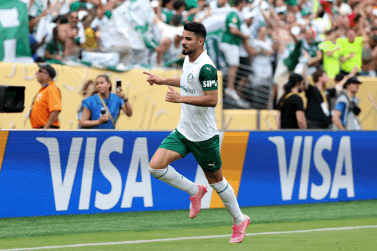 Flaco López em ação pelo Palmeiras na Copa do Mundo de Clubes (Foto: Libertadores) 