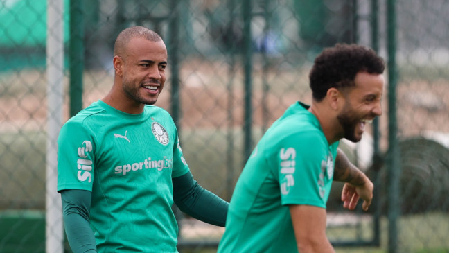 O jogador Mayke, da SE Palmeiras, durante treinamento, na Academia de Futebol. (Foto: Cesar Greco/Palmeiras/by Canon)