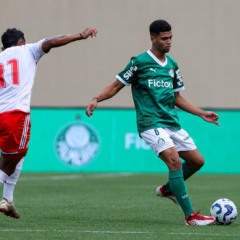 Palmeiras fica próximo de renovação com lateral-esquerdo do Sub-20