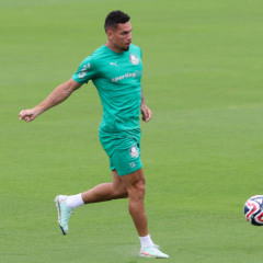O jogador Paulinho, do Palmeiras, durante treinamento no CT do Philadelphia Eagles. (Foto: Cesar Greco/Palmeiras)