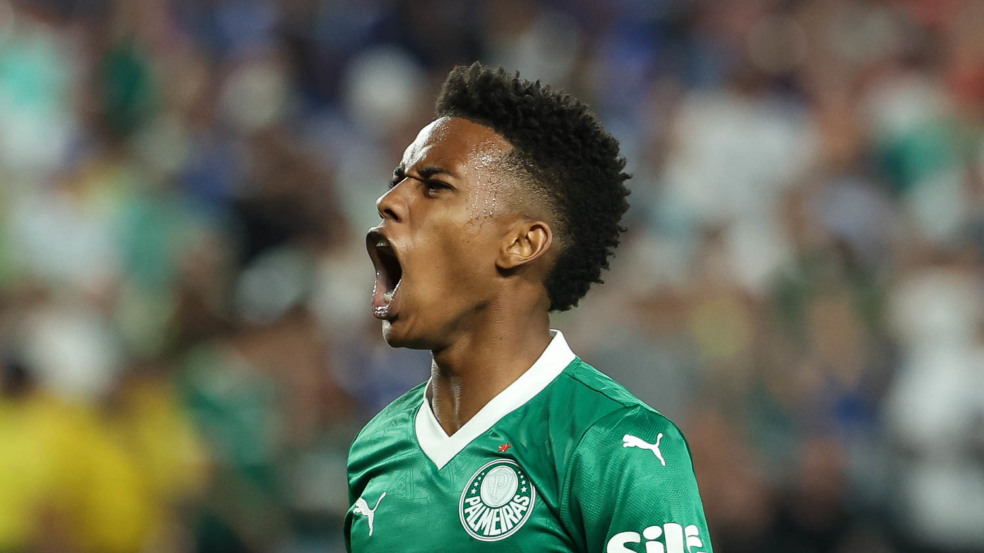 Estêvão deixa Palmeiras após eliminação em Copa do Mundo de Clubes
