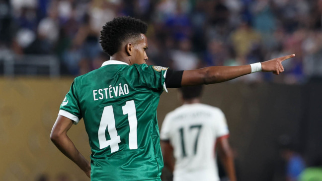 Estêvão se despede do Palmeiras com eliminação para futuro clube e diz: 'Coração quebrado'