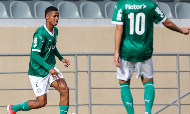 Partida entre Palmeiras e Corinthians, válida pela 10ª rodada da primeira fase do Campeonato Paulista Sub-20, na Arena Barueri, em Barueri-SP. (Foto: Fabio Menotti/Palmeiras/by Canon)