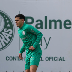 O jogador Ramón Sosa, da SE Palmeiras, durante treinamento, na Academia de Futebol. (Foto: Cesar Greco/Palmeiras/by Canon)
