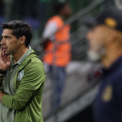 O técnico Abel Ferreira, da SE Palmeiras, em jogo contra a equipe do Mirassol FC, durante partida válida pela décima quarta rodada, do Campeonato Brasileiro, Série A, na arena Allianz Parque. (Foto: Cesar Greco/Palmeiras/by Canon)