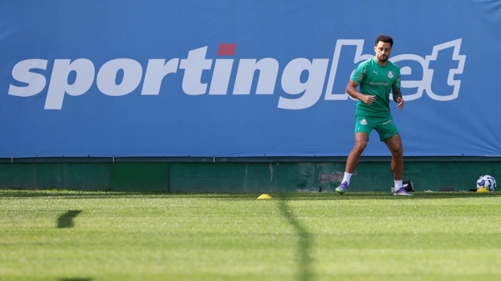 O jogador Felipe Anderson, da SE Palmeiras, durante treinamento, na Academia de Futebol. (Foto: Cesar Greco/Palmeiras/by Canon)