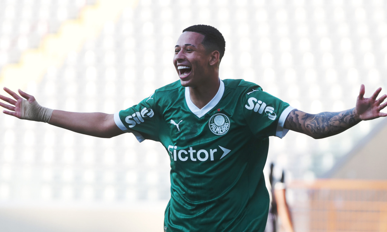 Palmeiras Sub-17 em ação (Foto: Fabio Menotti) 