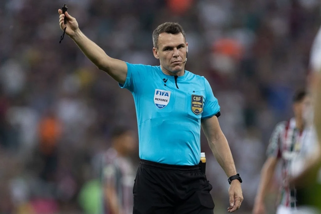 Palmeiras x Grêmio: quem apita jogo pelo Campeonato Brasileiro 2025