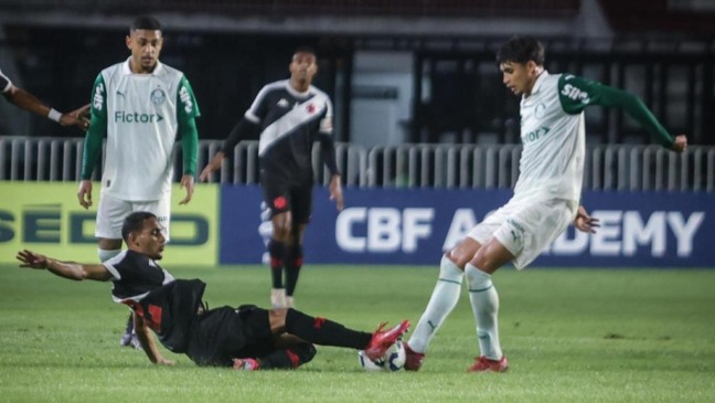 Palmeiras Sub-20 em ação (Foto: Fabio Menotti) 