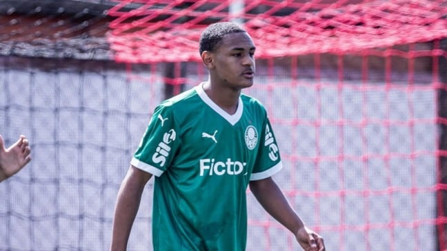 Atacante de 15 anos do Palmeiras, agenciado por pai de Endrick, é convocado para a Seleção Brasileira Sub-17