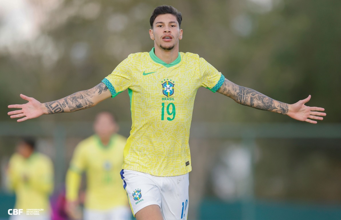 Erick Belé em ação pela Seleção Brasileira Sub-20 (Foto: Rafael Ribeiro/CBF)