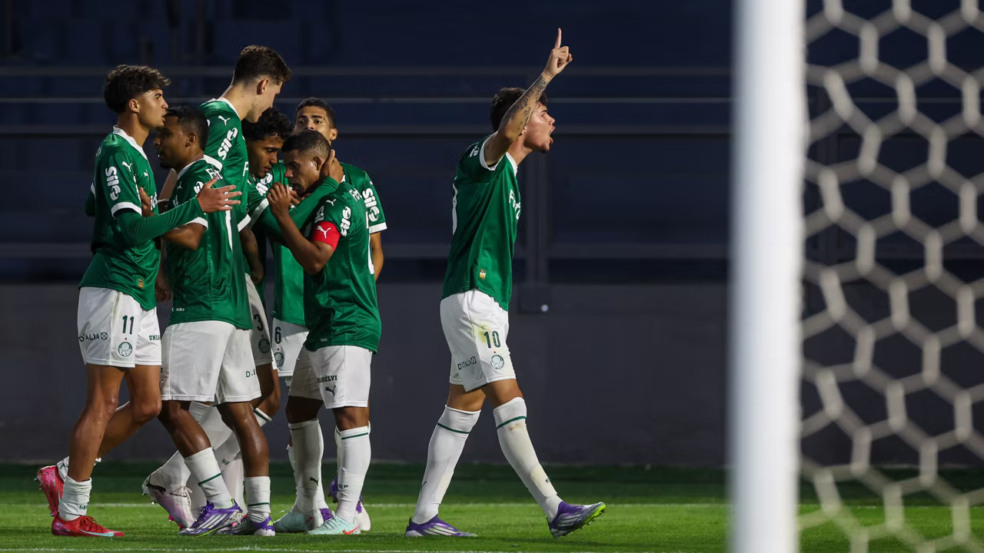 Partida entre Palmeiras e Red Bull Bragantino, válida pela final (jogo de ida) do Campeonato Brasileiro Sub-20, no Estádio Cícero de Souza Marques, em Bragança Paulistano-SP. (Foto: Fabio Menotti/Palmeiras/by Canon)
