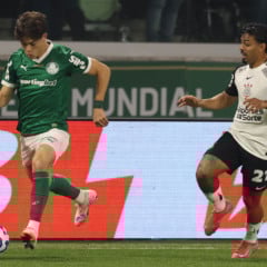 O jogador Agust&iacute;n Giay, da SE Palmeiras, disputa bola com o jogador do SC Corinthians P, durante partida v&aacute;lida pelas oitavas de final, da Copa do Brasil, na arena Allianz Parque. (Foto: Cesar Greco/Palmeiras/by Canon)
