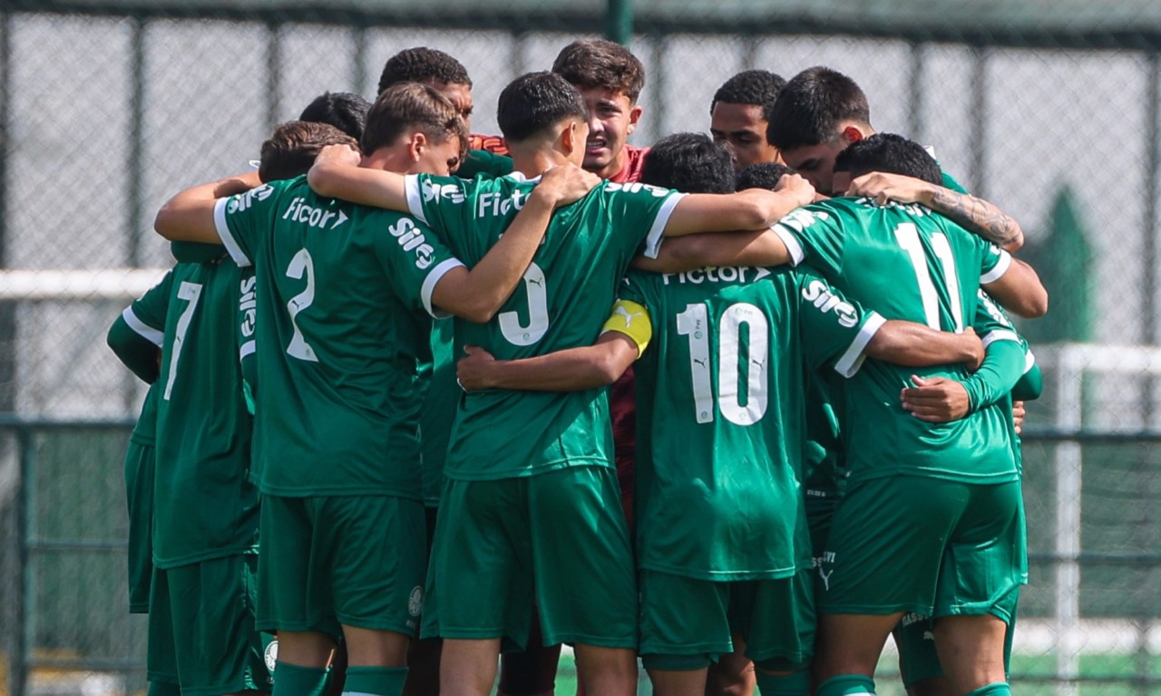 Partida entre SE Palmeiras e Desportivo Brasil, válida pela quarta rodada da segunda fase do Campeonato Paulista Sub-17, na Academia de Futebol 2, em Guarulhos-SP. (Foto: Fabio Menotti/Palmeiras/by Canon)