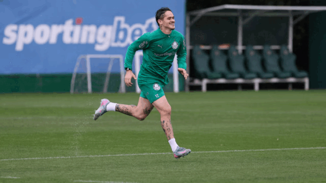 O jogador Khellven, da SE Palmeiras, durante treinamento, na Academia de Futebol. (Foto: Cesar Greco/Palmeiras/by Canon)
