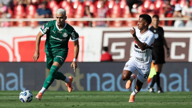 Palmeiras em ação diante do São Paulo (Foto: Cesar Greco) 