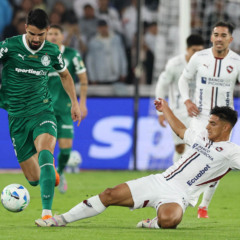 Palmeiras em ação diante da LDU, fora de casa (Foto: Cesar Greco / Palmeiras)
