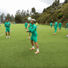Os jogadores da SE Palmeiras, durante treinamento, no CT da seleção Equatoriana de Futebol. (Foto: Cesar Greco/Palmeiras/by Canon)
