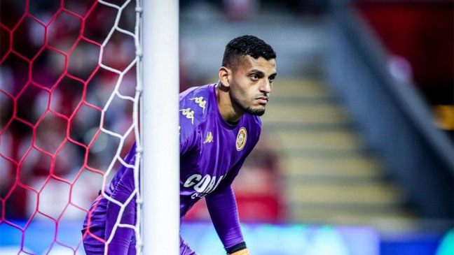 Goleiro Kaique em ação por time português. Foto:  Pedro Nasper