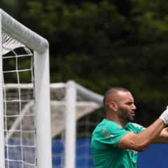 O goleiro Weverton, da SE Palmeiras, durante treinamento, na Academia de Futebol. (Foto: Cesar Greco/Palmeiras/by Canon)