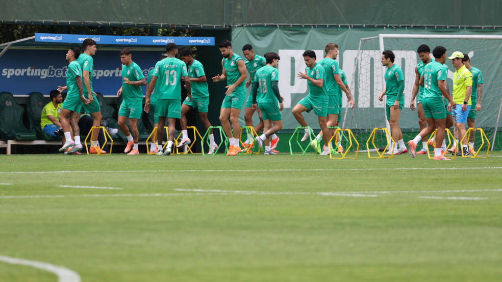 Os jogadores da SE Palmeiras, durante treinamento, na Academia de Futebol. (Foto: Cesar Greco/Palmeiras/by Canon) Os jogadores da SE Palmeiras, durante treinamento, na Academia de Futebol. (Foto: Cesar Greco/Palmeiras/by Canon)