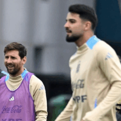 Flaco López, sobre Lionel Messi: 'Me perguntou muito sobre Palmeiras'