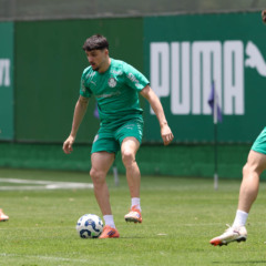 O jogador Joaquín Piquerez, da SE Palmeiras, durante treinamento, na Academia de Futebol. (Foto: Cesar Greco/Palmeiras/by Canon)