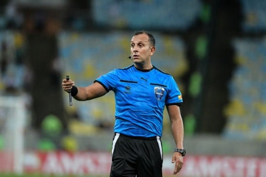 Árbitro apitou apenas três jogos do Palmeiras. Foto: Conmebol