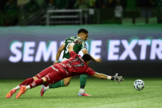 Vitor Roque marcando pelo Palmeiras. Foto: Staff Imagens