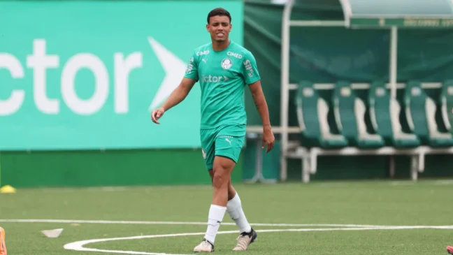Robson busca seu primeiro título de Copinha (Foto: Fabio Menotti/Palmeiras/by Canon)
