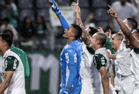 Palmeiras am ação pela Copa São Paulo de Futebol Júnior (Foto: Guilherme Veiga)