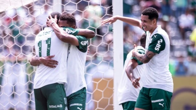 Palmeiras em ação pela Copa São Paulo de Futebol Júnior (Foto: Guilherme veiga) 