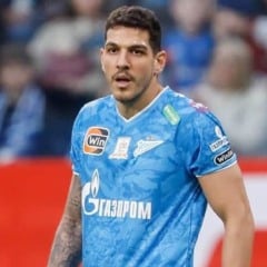 Nino em a&ccedil;&atilde;o pelo Zenit, da R&uacute;ssia (Foto: Divulga&ccedil;&atilde;o / Zenit) 