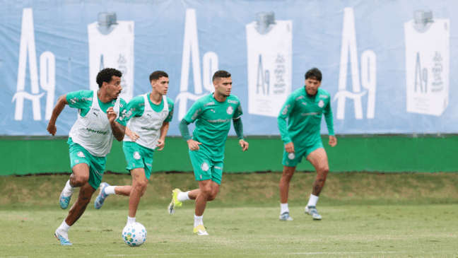 O jogador Lucas Evangelista, da SE Palmeiras, durante treinamento, na Academia de Futebol. (Foto: Cesar Greco/Palmeiras/by Canon)
